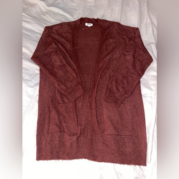 Soft maroon cardigan! - Picture 1 of 4